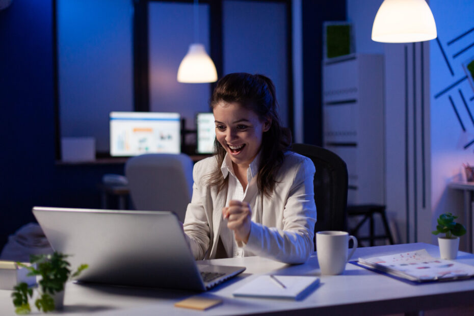 10 Ways to Make Money Online from Home